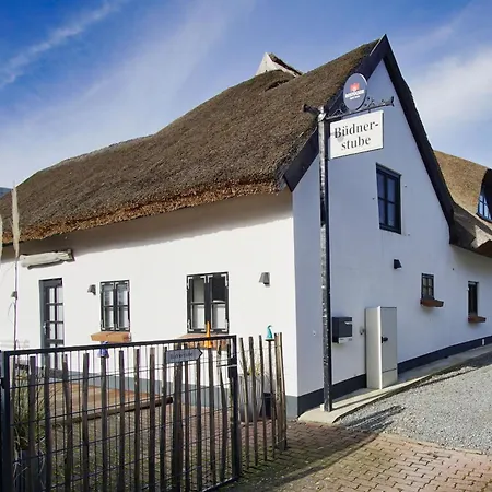 Nah Am Meer, Ruhige Lage, Gratis Nutzung Vom Ahoi Erlebnisbad Und Sauna In Sellin - Haus Buednerstube 2 Appartamento